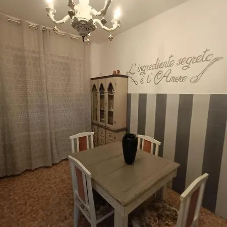 Il Nido Di Vero' Apartment Massa (Tuscany)