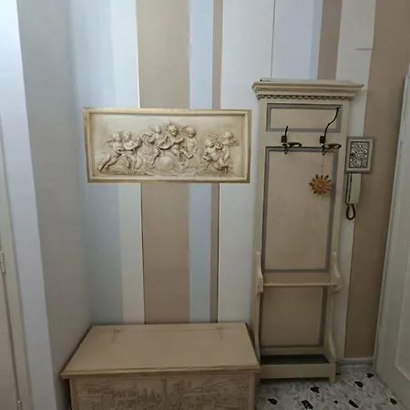 Il Nido Di Vero' Apartment Massa (Tuscany)